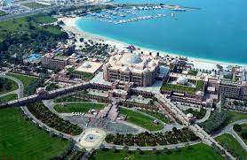 Hôtel Emirates Palace -photo via wikipedia.